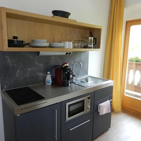 ホームステイ Edelweiss *